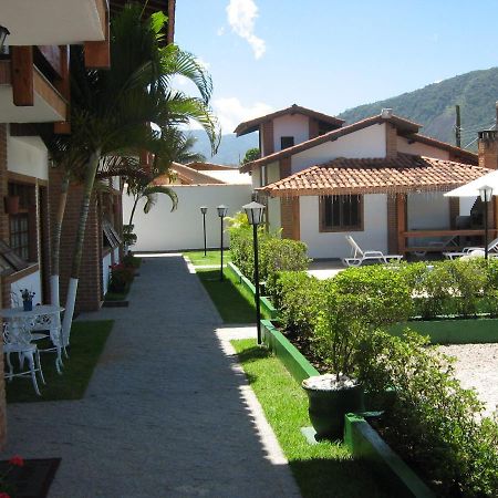 Litoral Norte - Caraguatatuba - Sobrado Com Piscina Em Condominio Fechado Екстер'єр фото